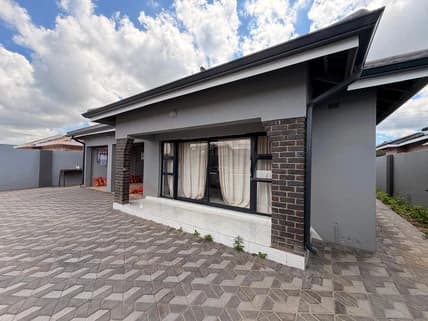 Mount Pleasant Family Residence